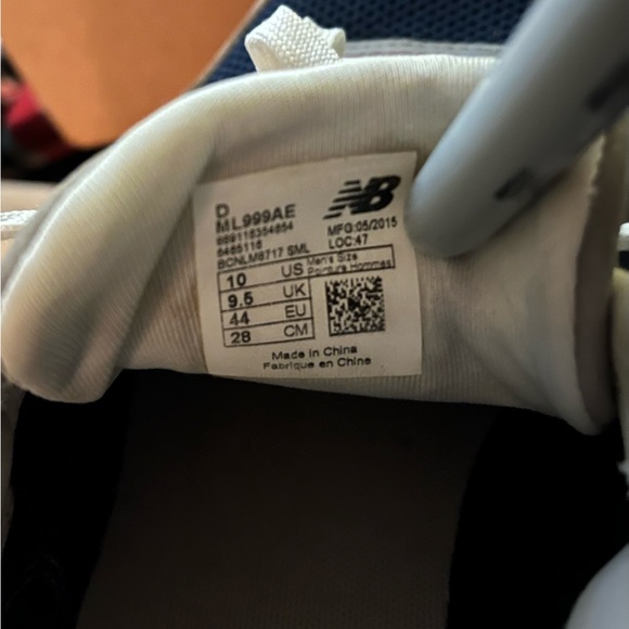 2 pairs New Balance used - Picture 8 of 16